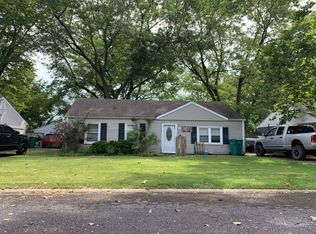 616 N Rohmann Ct, West Peoria, IL 61604