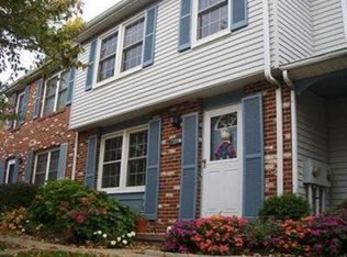 7399 N Chestnut Commons Dr, Mentor, OH 44060