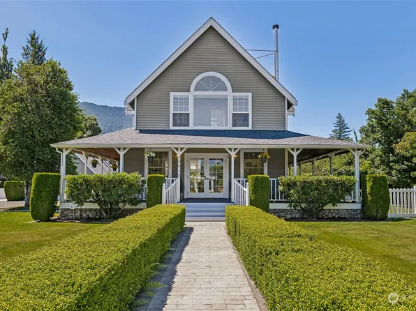 13615 424th Avenue SE, North Bend, WA 98045