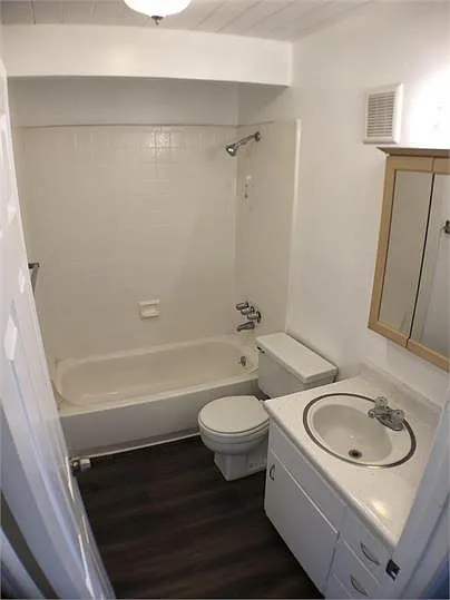 128 Maher Ct — Photo 6