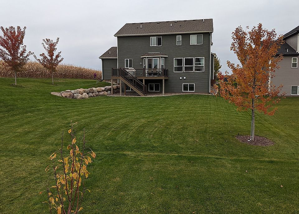 2nd image of 1624 River Rock Dr