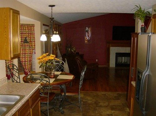 4th image of 9777 Flagstone Way