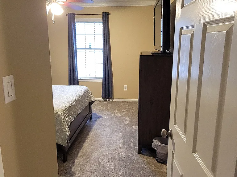 Cedarcliff Dr — Photo 29