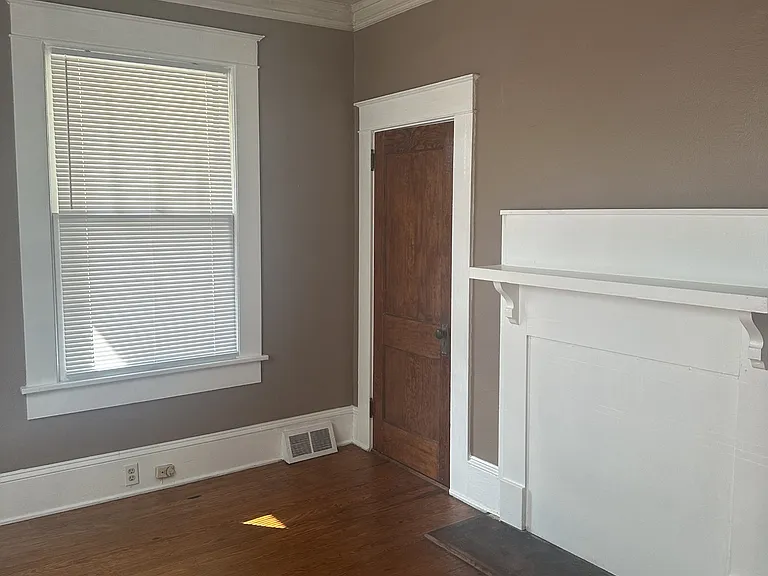 120 Princeton St — Photo 5