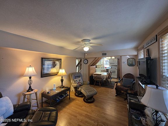 3rd image of 508 EDGEWOOD Avenue