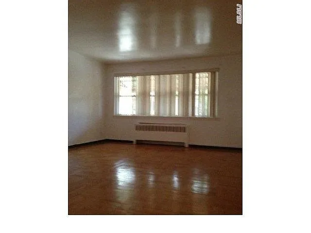 1159 Virginia Ave photo 1