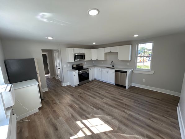 120 Garvey Ave APT 1