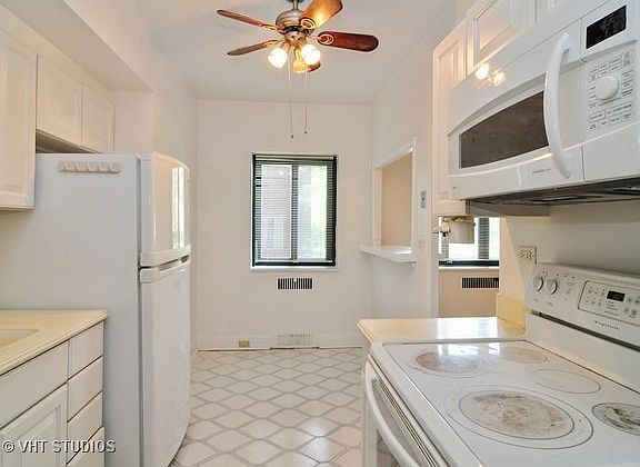4th image of 5048 N Marine Dr APT A1