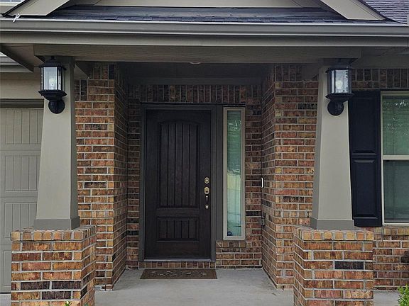 2nd image of 31230 Liberty Knoll Ln