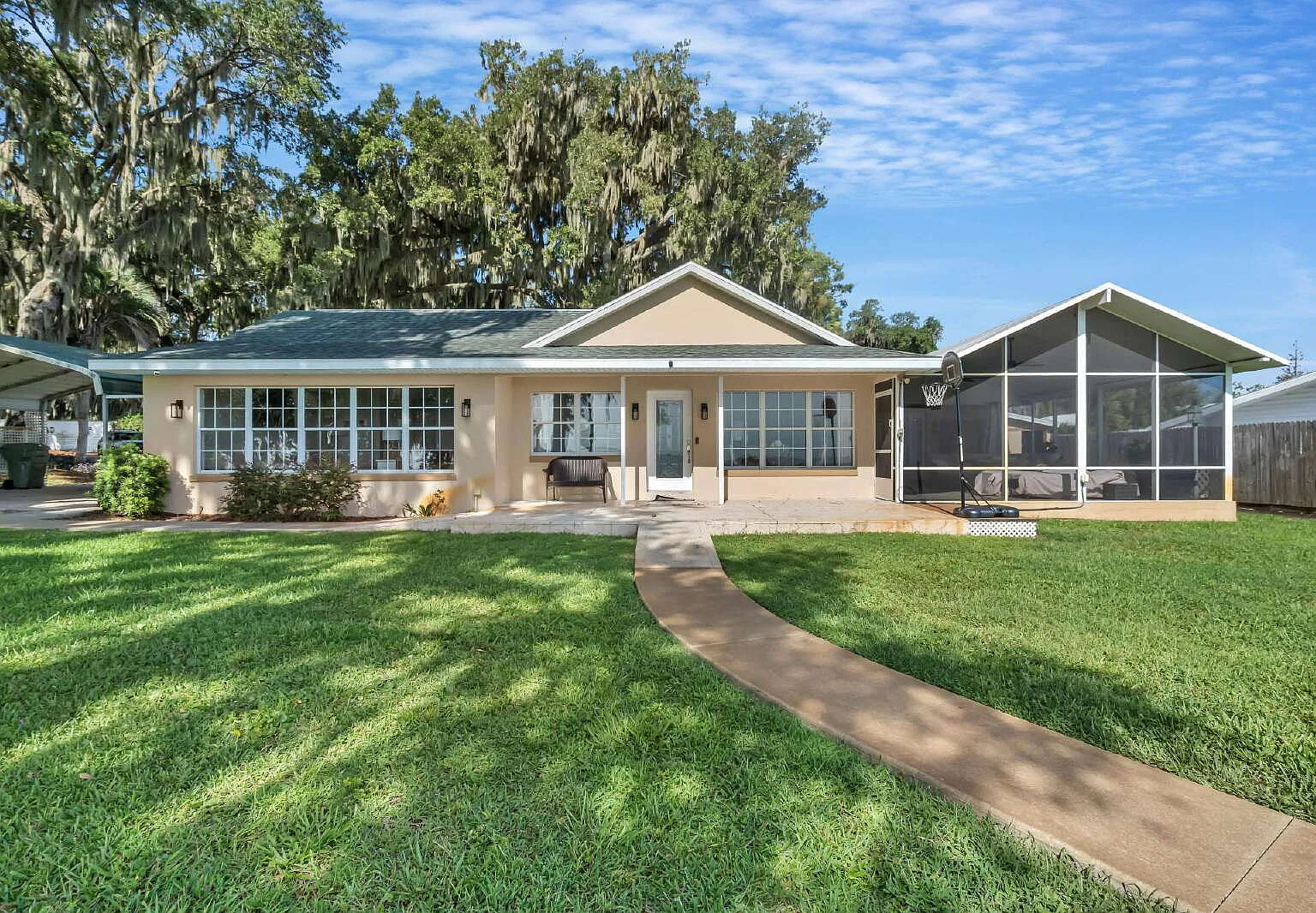 2 bed, 2.0 bath, $2,500 — Photo 1