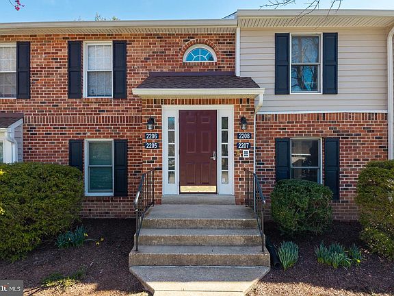 2nd image of 2207 Windfield Ct #2207
