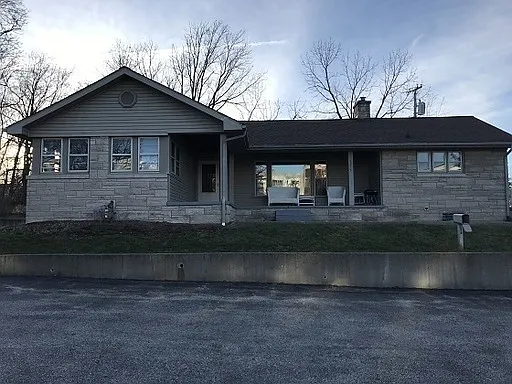 1217 N College Ave — Photo 22
