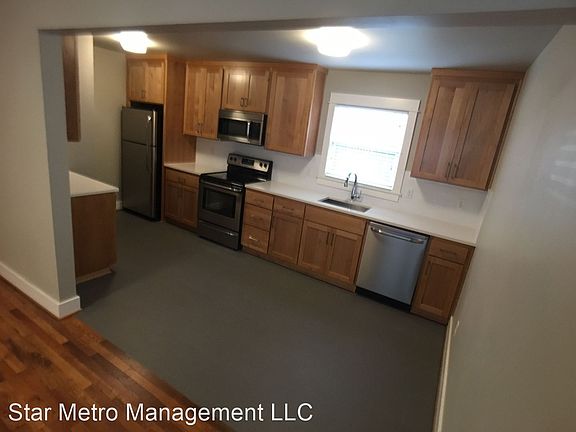 5th image of 1535 SE 29th Ave #4