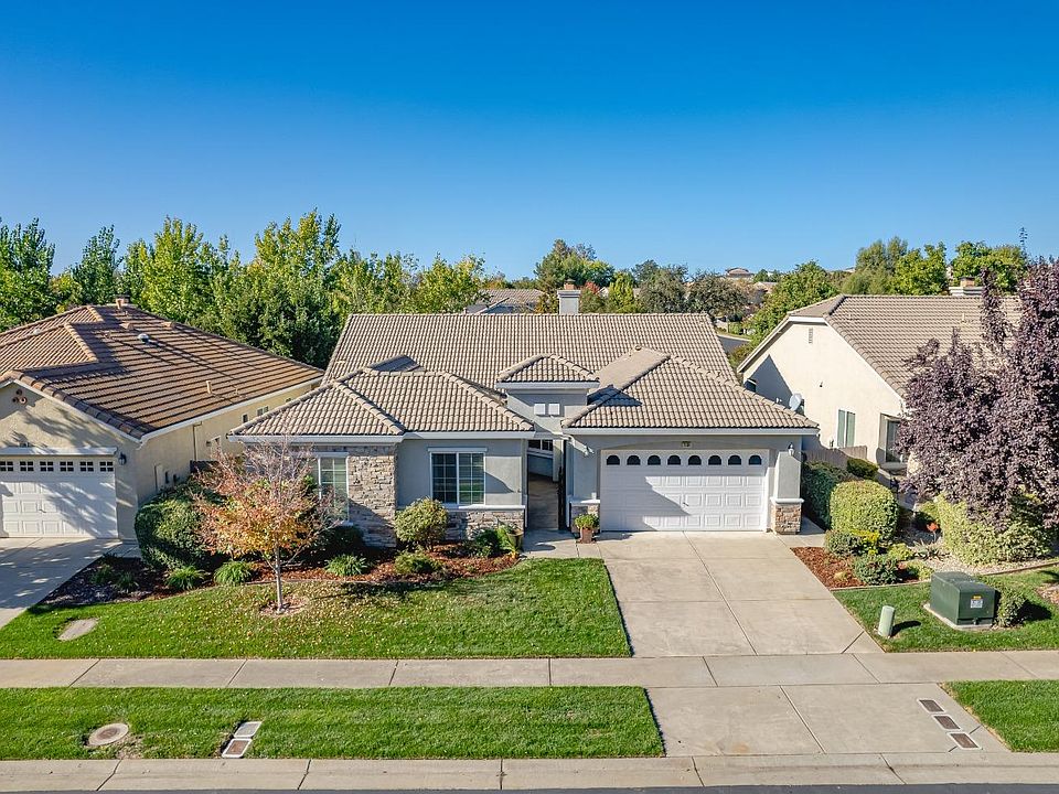 1st image of 3130 Four Seasons Dr