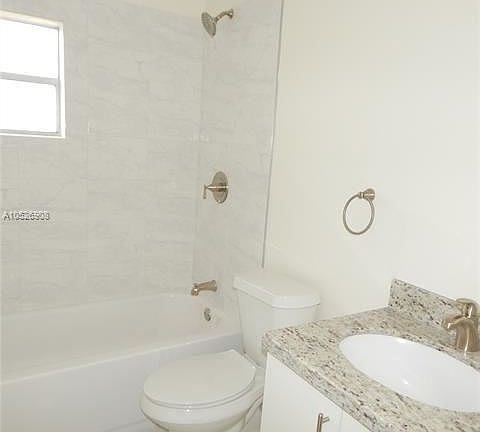 3rd image of 12860 SW 43rd Dr APT 245B