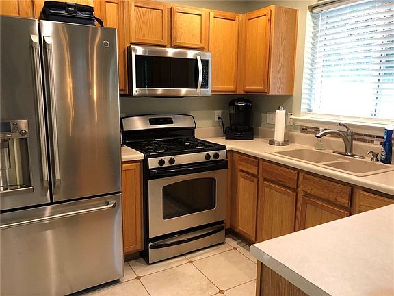 3rd image of 279 Hiawassee Dr