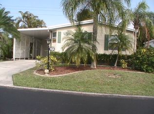 7045 SE Birchwood Ln, Stuart, FL 34997