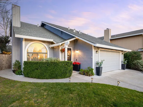 207 Othello Court, Windsor, CA 95492