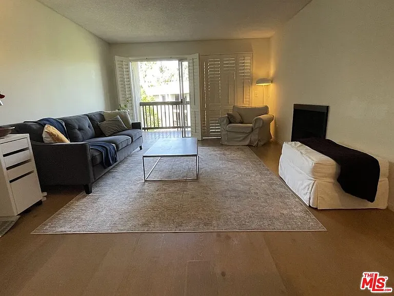 8314 Raintree Cir — Photo 5