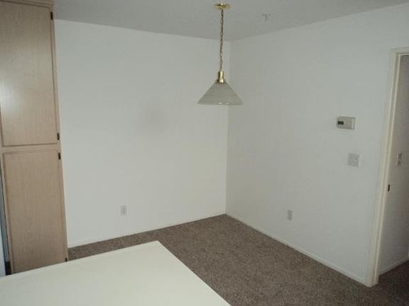 4th image of 13133 Le Parc Blvd #902