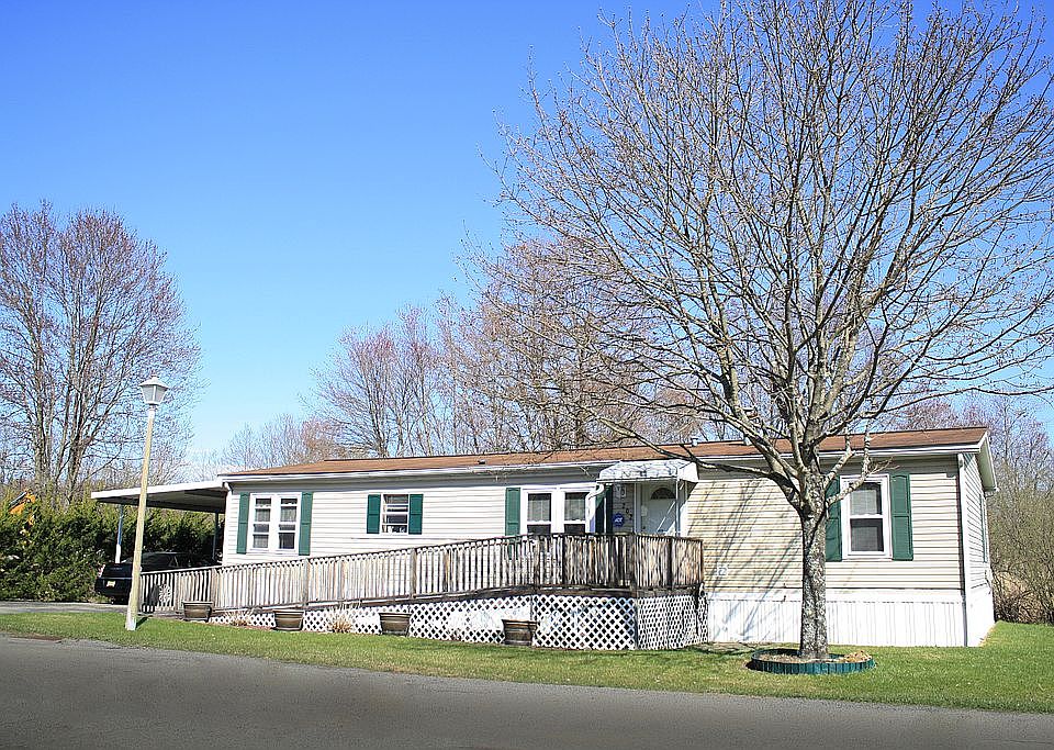 1st image of 202 Garden Dr