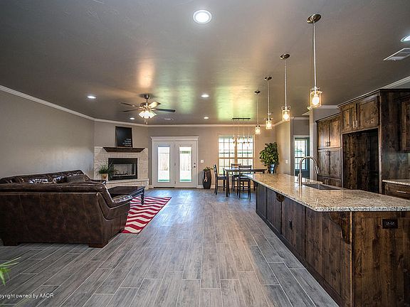 5th image of 11 Grace Wood Ln