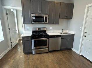 3210 S May St APT 2F, Chicago, IL 60608
