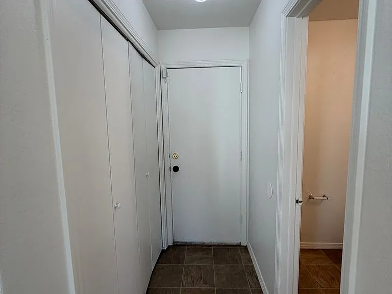 6901 Don Xavier Ave SW — Photo 29
