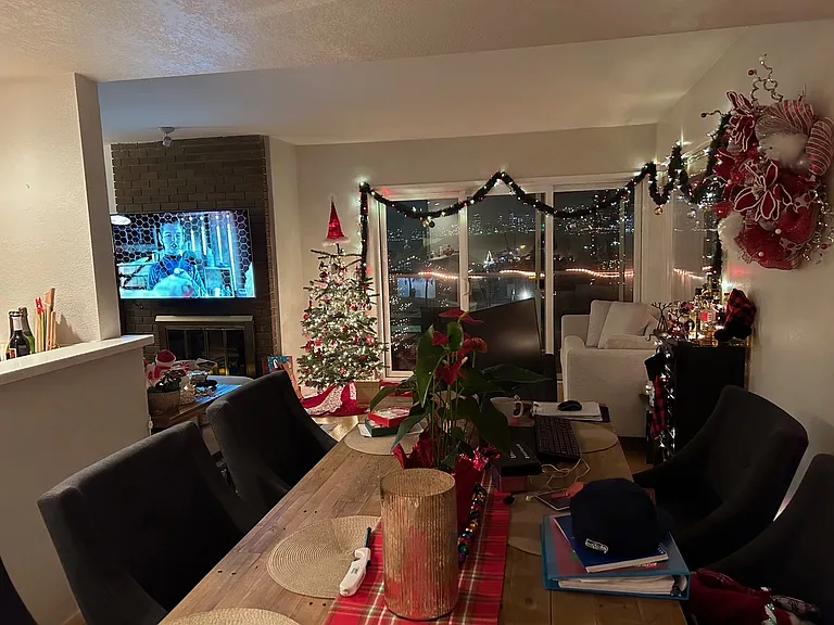 1625 Harbor Ave SW #1 — Photo 16