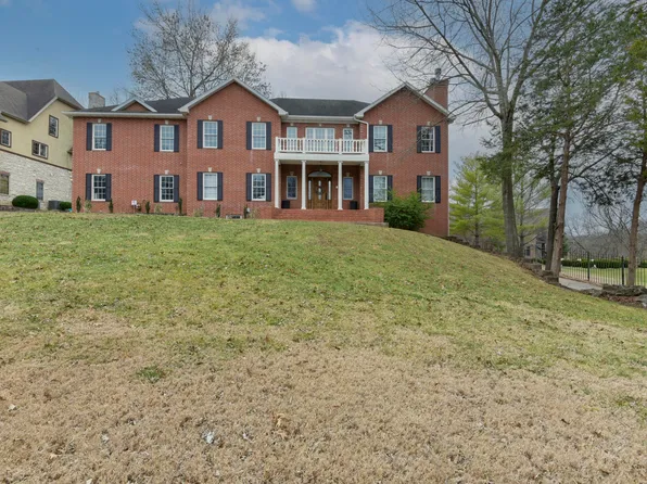 1658 W Caleb Court, Springfield, MO 65810