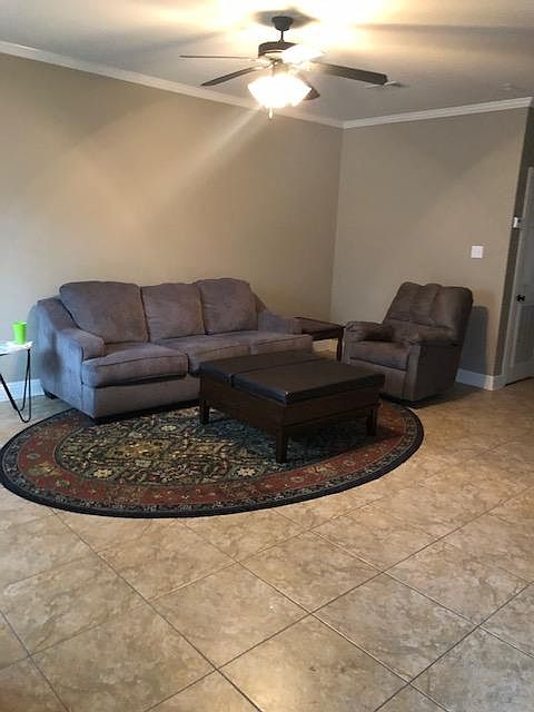 2nd image of 808 Meadow Bend Dr