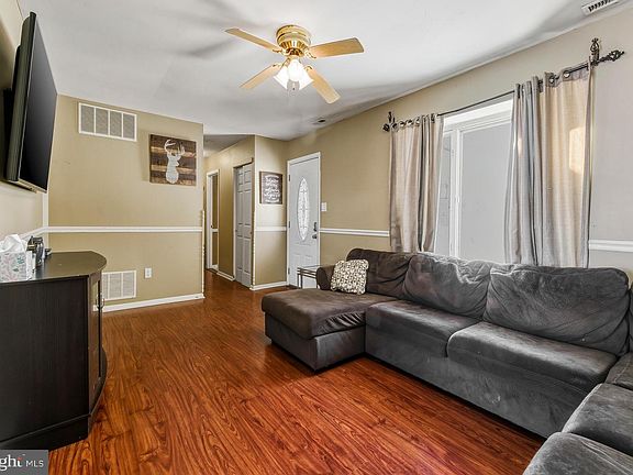 4th image of 1018 Micawber Dr