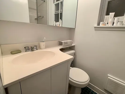 Rented by Highline Residential | media 9