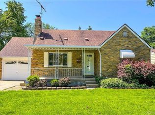512 Carrlands Dr, Dayton, OH 45429