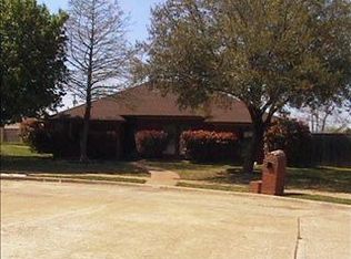 3821 Arizona St, Sachse, TX 75048