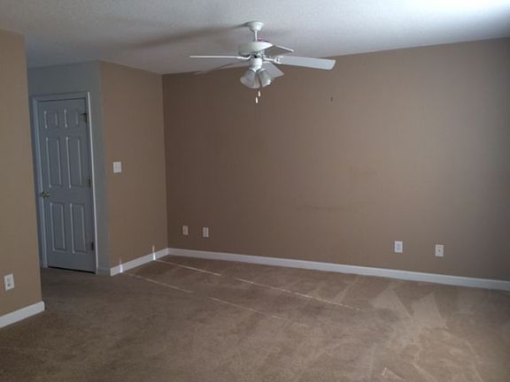 3rd image of 4153B Brook Creek Ln