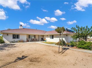 6022 Solano Rd, Phelan, CA 92371