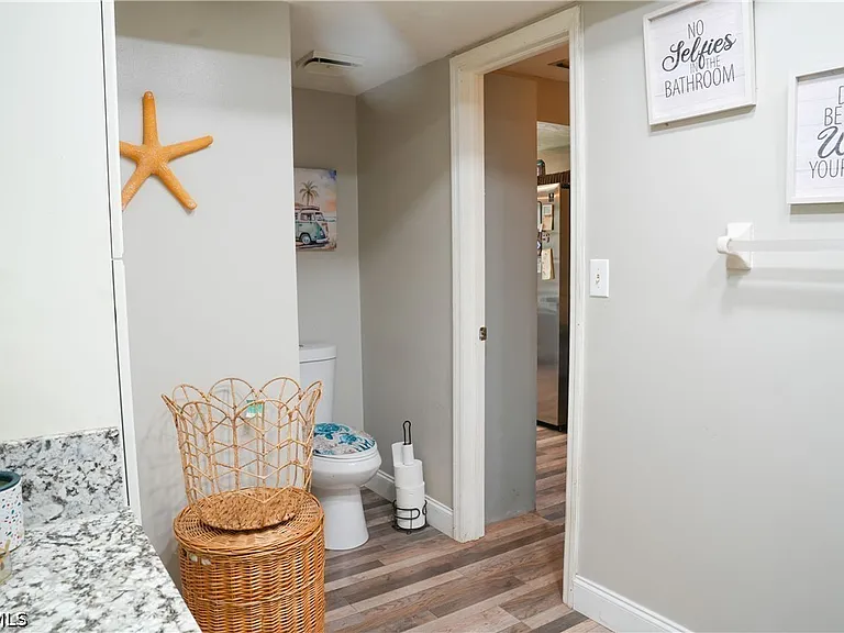 114 Greenwood Ave — Photo 15