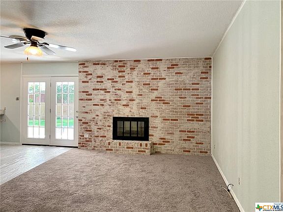 4th image of 1413 Duval Dr