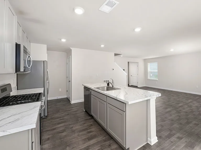 56 Currant Cir — Photo 8