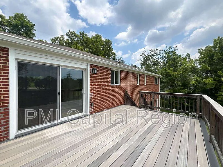 2929 Terrace Dr — Photo 22