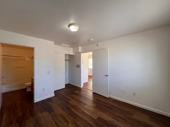 Cedar Apartments, 475 E Cedar St #4, Fernley, NV 89408