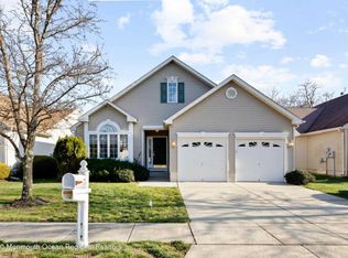 17 Cypress Point Ln, Jackson, NJ 08527