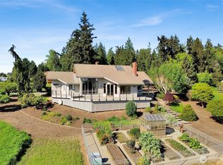 11383 Walker Rd, Mount Vernon, WA 98273