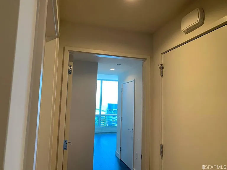 488 Folsom St #4301 — Photo 8