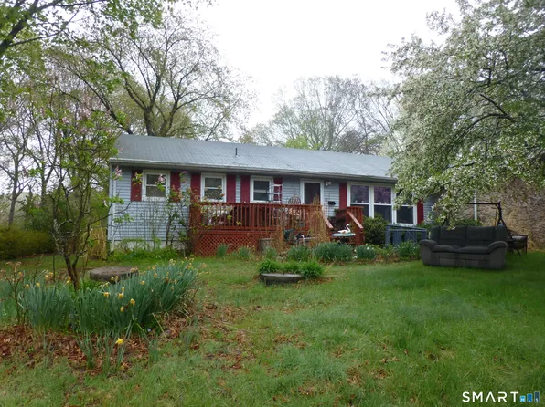 67 Wildwood Lane, Montville, CT 06382