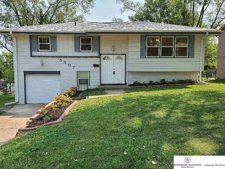 1st image of 5507 N 69th St