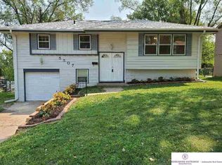 5507 N 69th St, Omaha, NE 68104