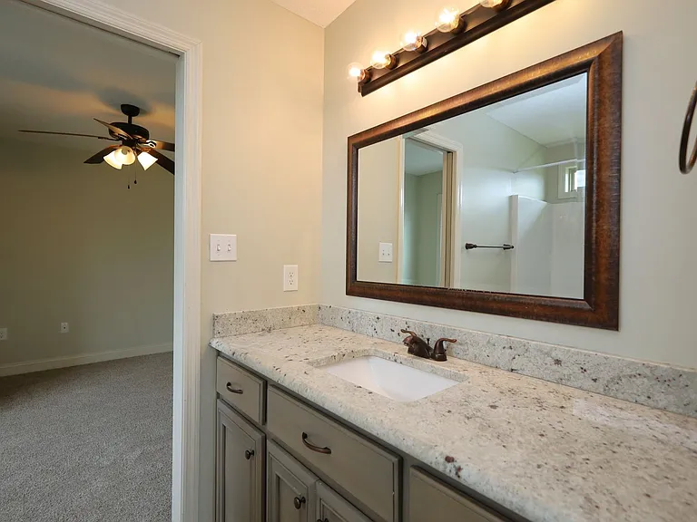 3872 Karaline Cir — Photo 15