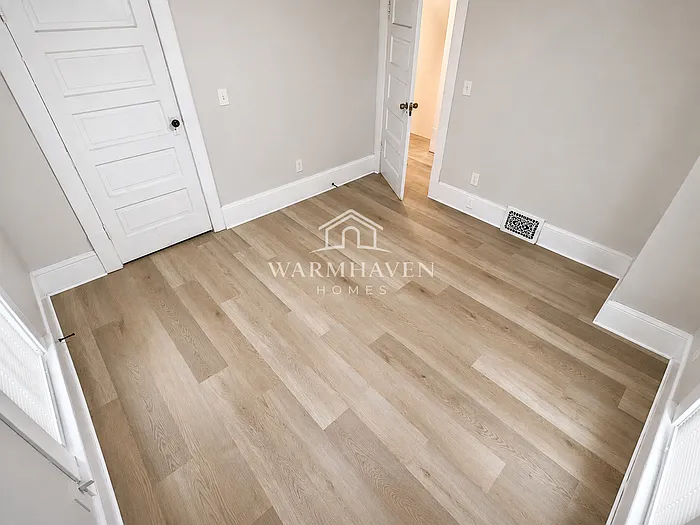 557 W Hopocan Ave — Photo 11